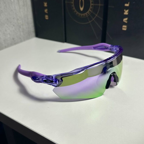 Oakley Radar Clear frame new with black and clear lenses