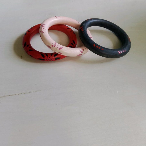 Toi&Moi wooden bracelets used, pack of 7, vintage