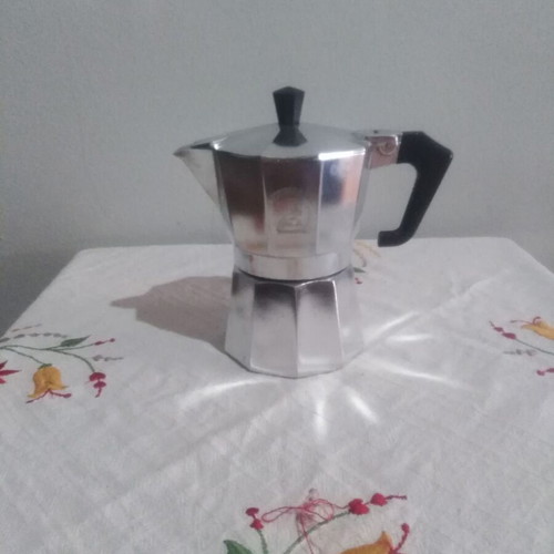 Loumidis hand coffee maker like new, collectible