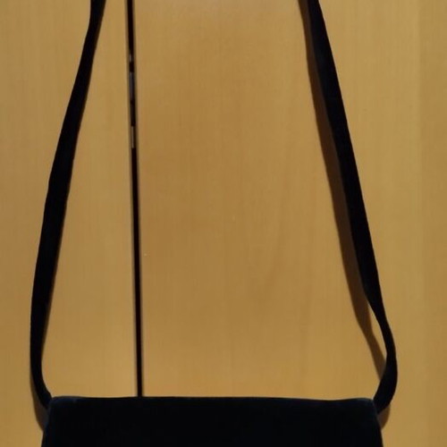 Velvet shoulder bag like new, black