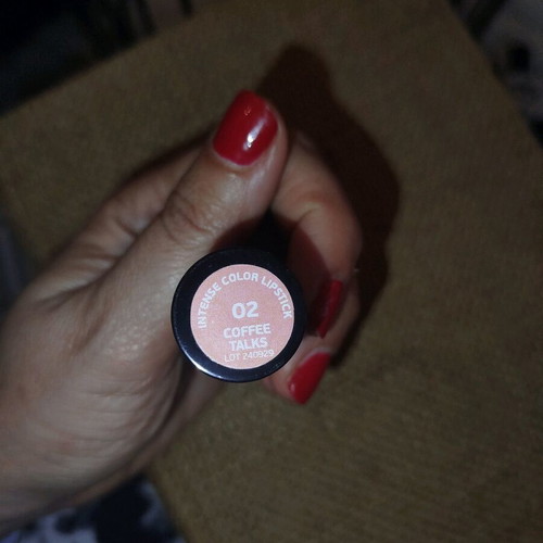 Garden lipstick soft pink used