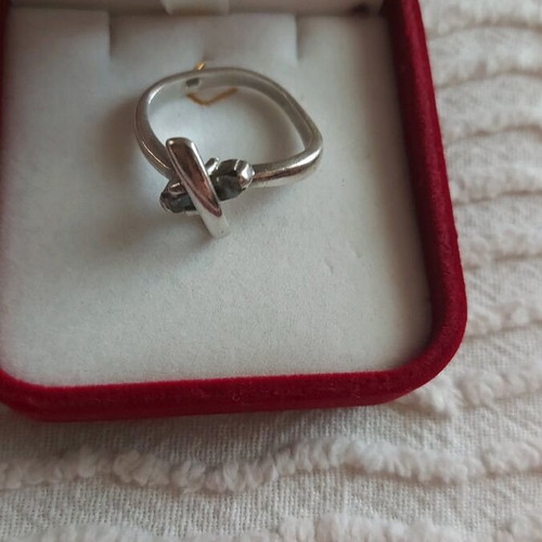 Silver ring used, discreet and beautiful No 7