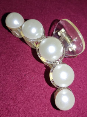 Hair clip new, large size, plastic