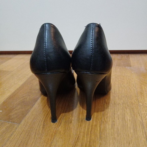Ellen pumps size 40 used, red and black