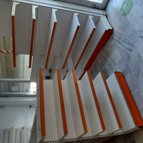 Metal shelves Mini Market used in very good condition