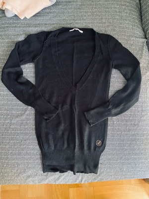 Bershka knitwear with V-neck like new, size M, black