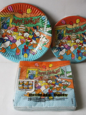 Thats Donald парти комплект салфетки и чинийки Decorata Disney нов