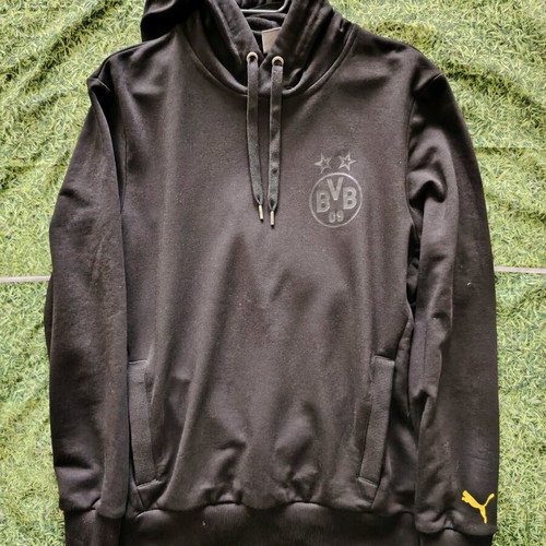 Borussia Dortmund All Black Hoodie used, original