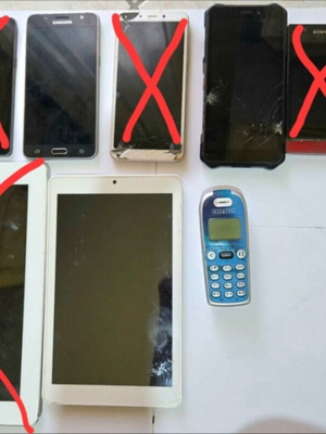 Mobile phones for spare parts used, various models