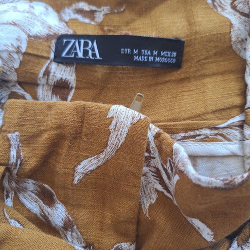 Zara pants size M with matching belt like new, brown