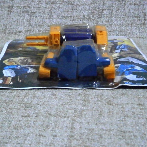 Super Galaxy Space Former tank bootleg transformer vintage