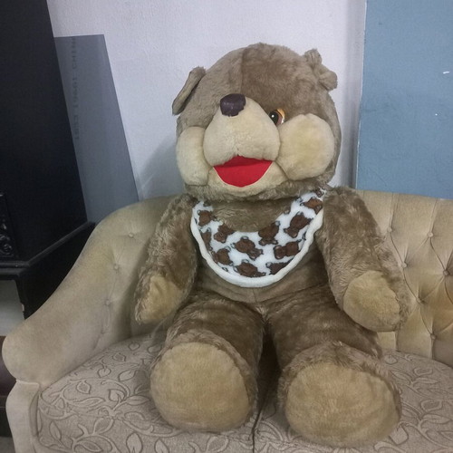 Large stuffed teddy bear 130x70 cm used in excellent condition