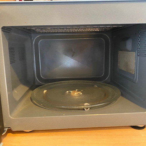 Morris Microwave like new, baby blue