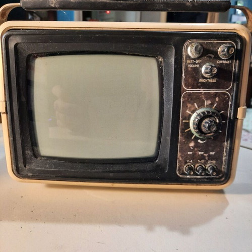 Silelis 405D portable black and white TV used, Soviet 1970s