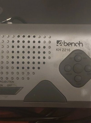 Clock radio like new