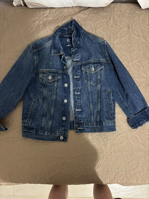 Gap denim jacket for kids up to 11 years like new, blue