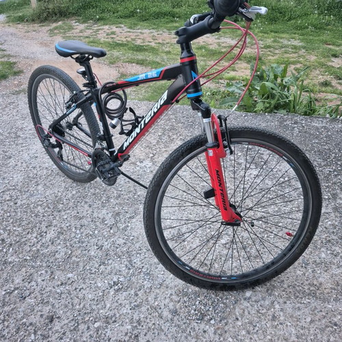 Monteria Junior 26" bicycle like new, mountain bike, black