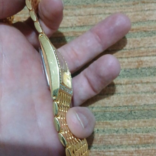 Freelook HA1044G/9 women's watch used, gold color