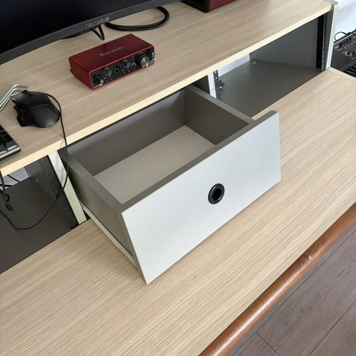 Zaor Miza 88 studio desk