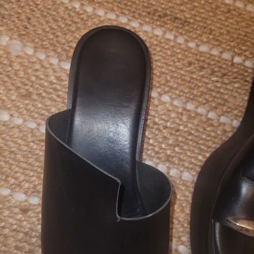 Fashion Project leather platform sandals like new, size 41, black