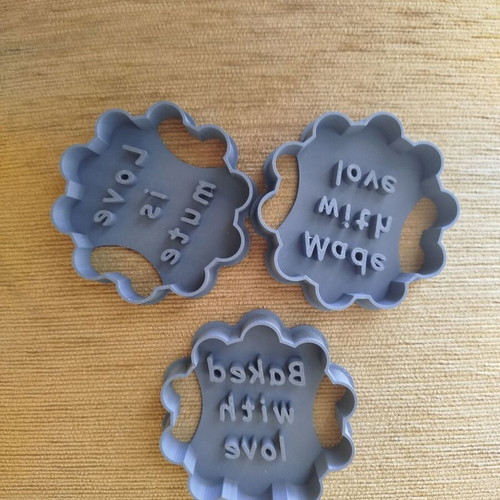 3D Printed Cookie Cutters like new, set of 3 with messages