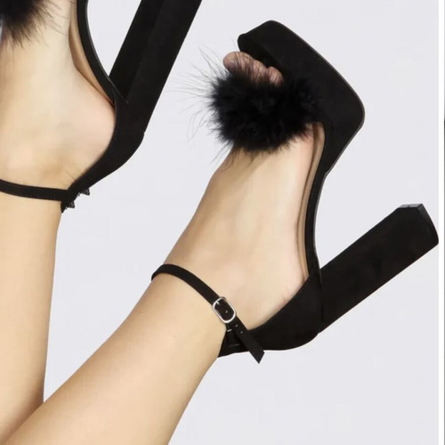 Primark black pumps special edition suede with ankle strap size 39 like new