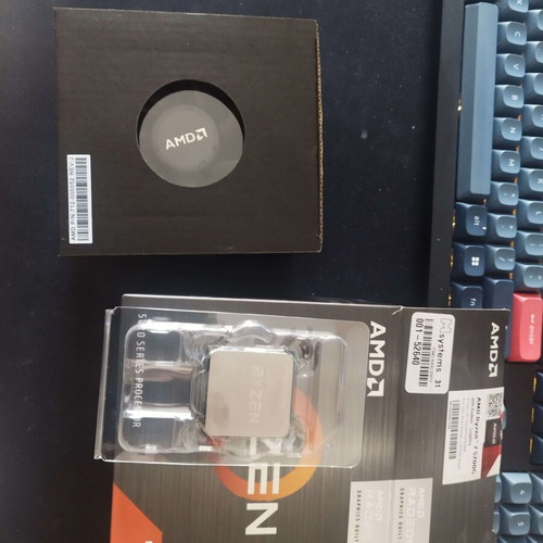 AMD Ryzen 7 5700G CPU with unused cooler
