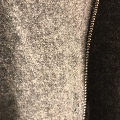 Women's jacket with hood like new, gray, one size, felt