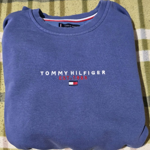 Tommy Hilfiger T-shirt like new, size XL, blue
