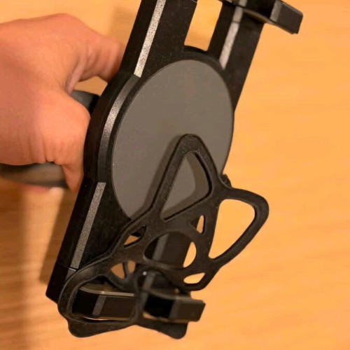 Motorcycle mount like new with extra rubber for safety
