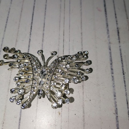 Vintage brass pin new
