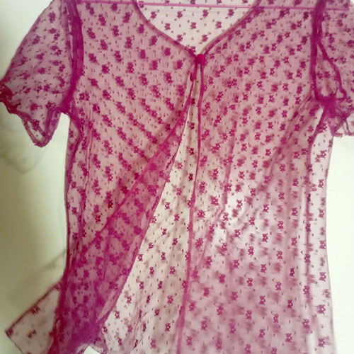 Vintage bolero in intense fuchsia color, like new