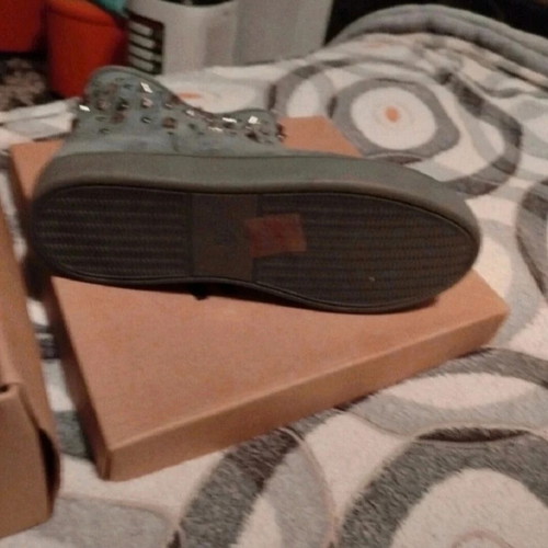 Suede ankle boots grey new, size 38, Lets walk