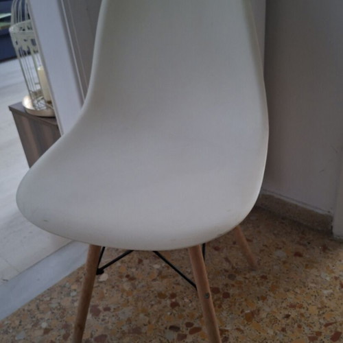 Plastic chairs with wooden legs used, set of 2
