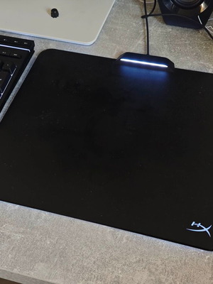 HyperX Fury Ultra RGB gaming mousepad like new