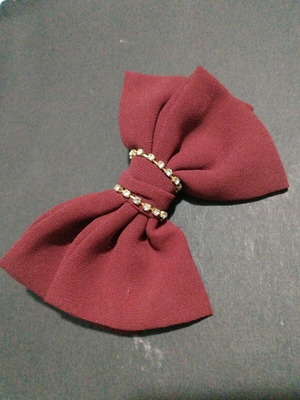 Hair bow clip like new, burgundy 12x8 cm