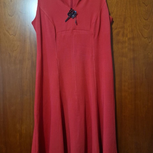 Midi dress red with decorative neckline element, like new, size 4XL