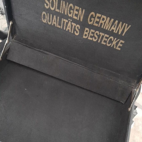 Suitcase used, good condition