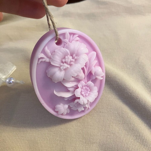 Scented wax tablets for wardrobe new with Dove Soap fragrance