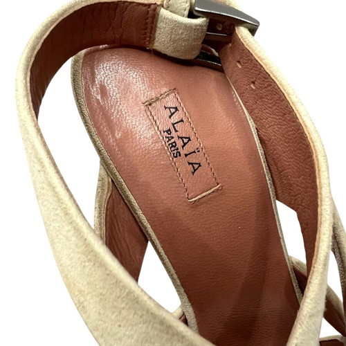 Alaïa beige suede sandals used, size 38