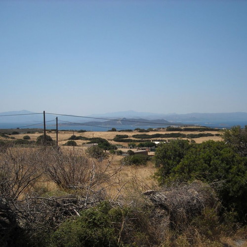 Land plot corner buildable 661 m² in Nea Styra