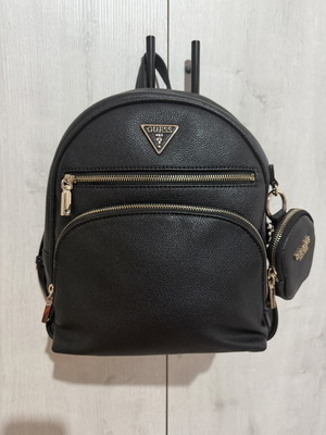 Guess backpack black, like new, medium size
