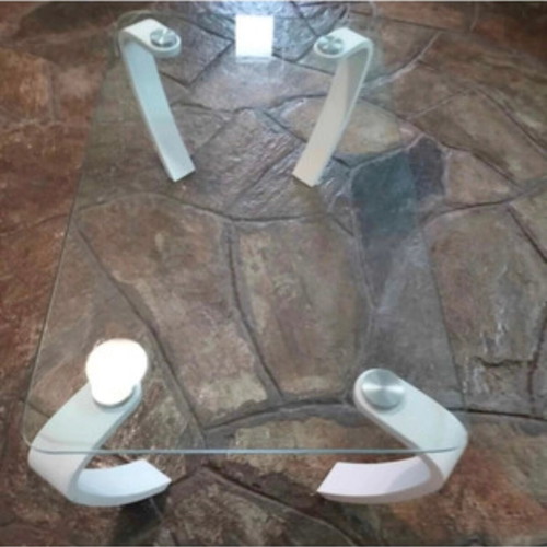 Coffee table like new with thick glass and white wooden legs