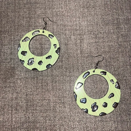 Earrings new green and silver