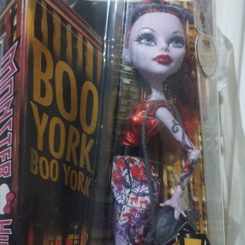 Monster High Operetta doll Boo York