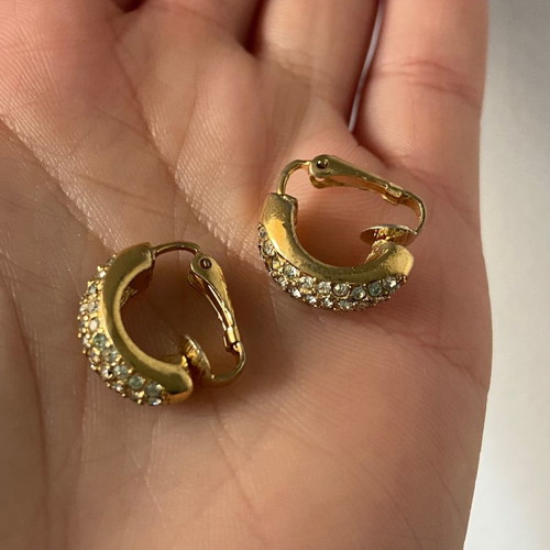 Christian Dior vintage clip-on earrings used from the 80s