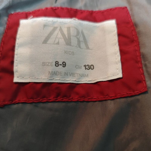 Zara sleeveless jacket for boys like new, red, hooded