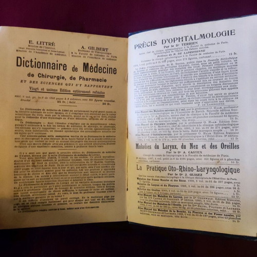 Medical book used, French from 1909