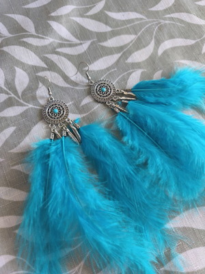 Feather Earrings new, blue