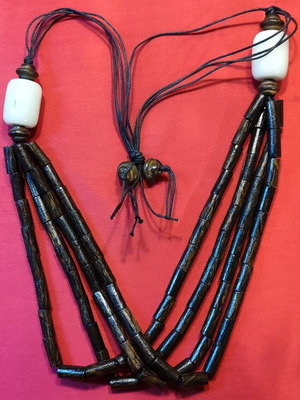 Handmade necklace like new with dark wooden beads and white decorative beads